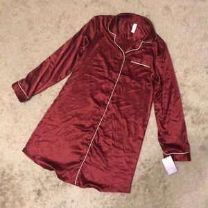 NWT Women’s Night Shirt